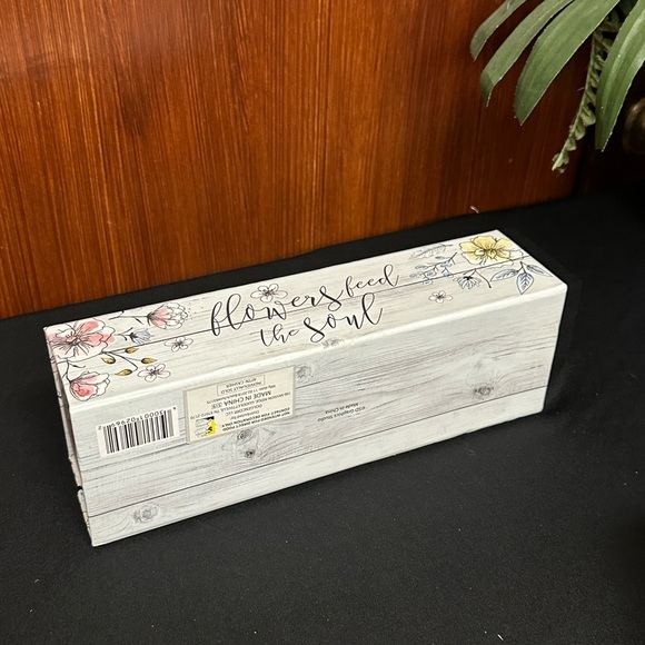 3 Decorative Storage magnetic flip boxes - Picture 8 of 16